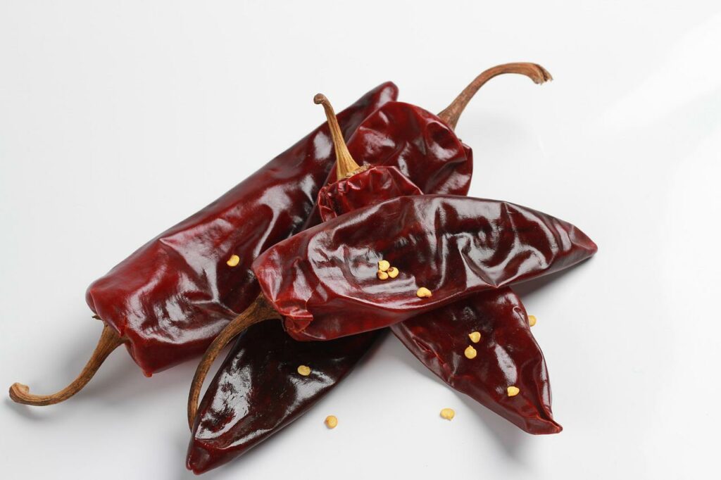 dried red guajillo peppers