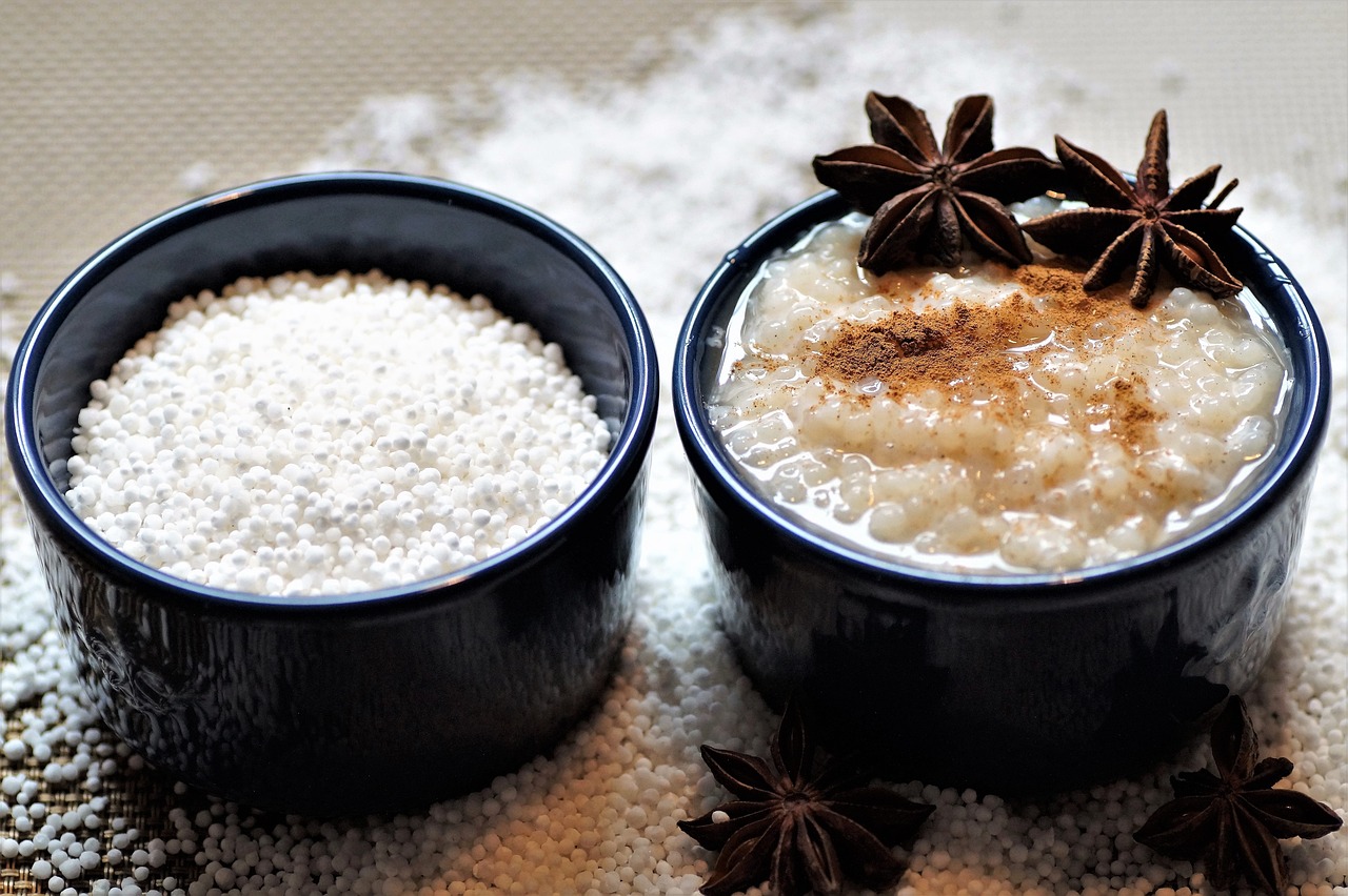 tapioca flour in two small dishes